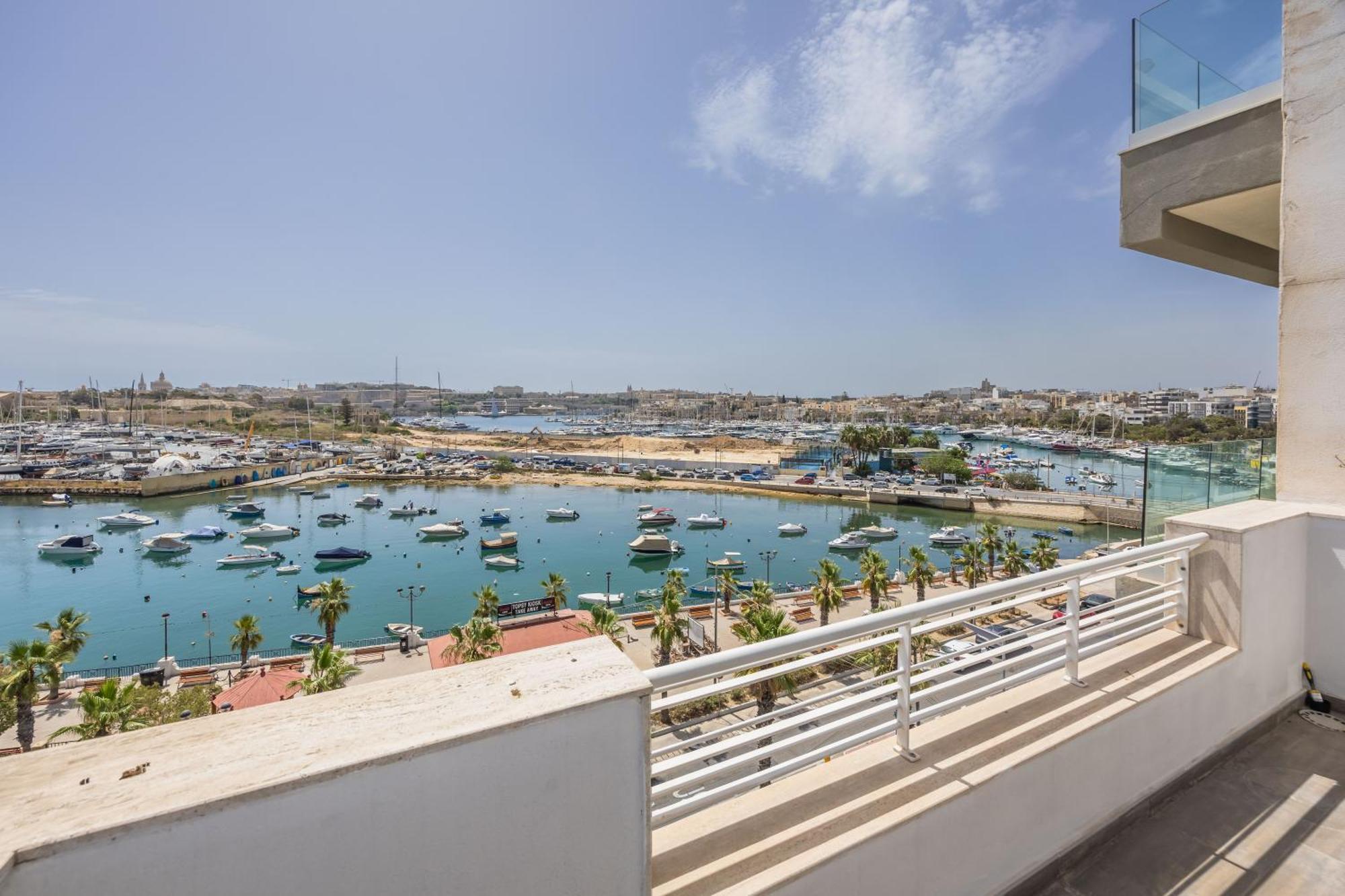 New Duplex Penthouse W Breathtaking Views By Sf Homes Gzira Екстериор снимка