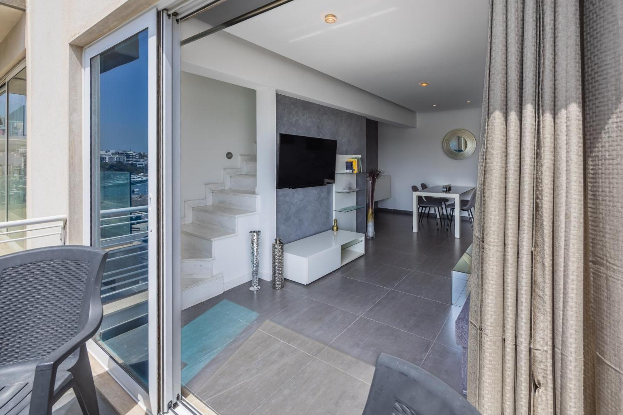 New Duplex Penthouse W Breathtaking Views By Sf Homes Gzira Екстериор снимка