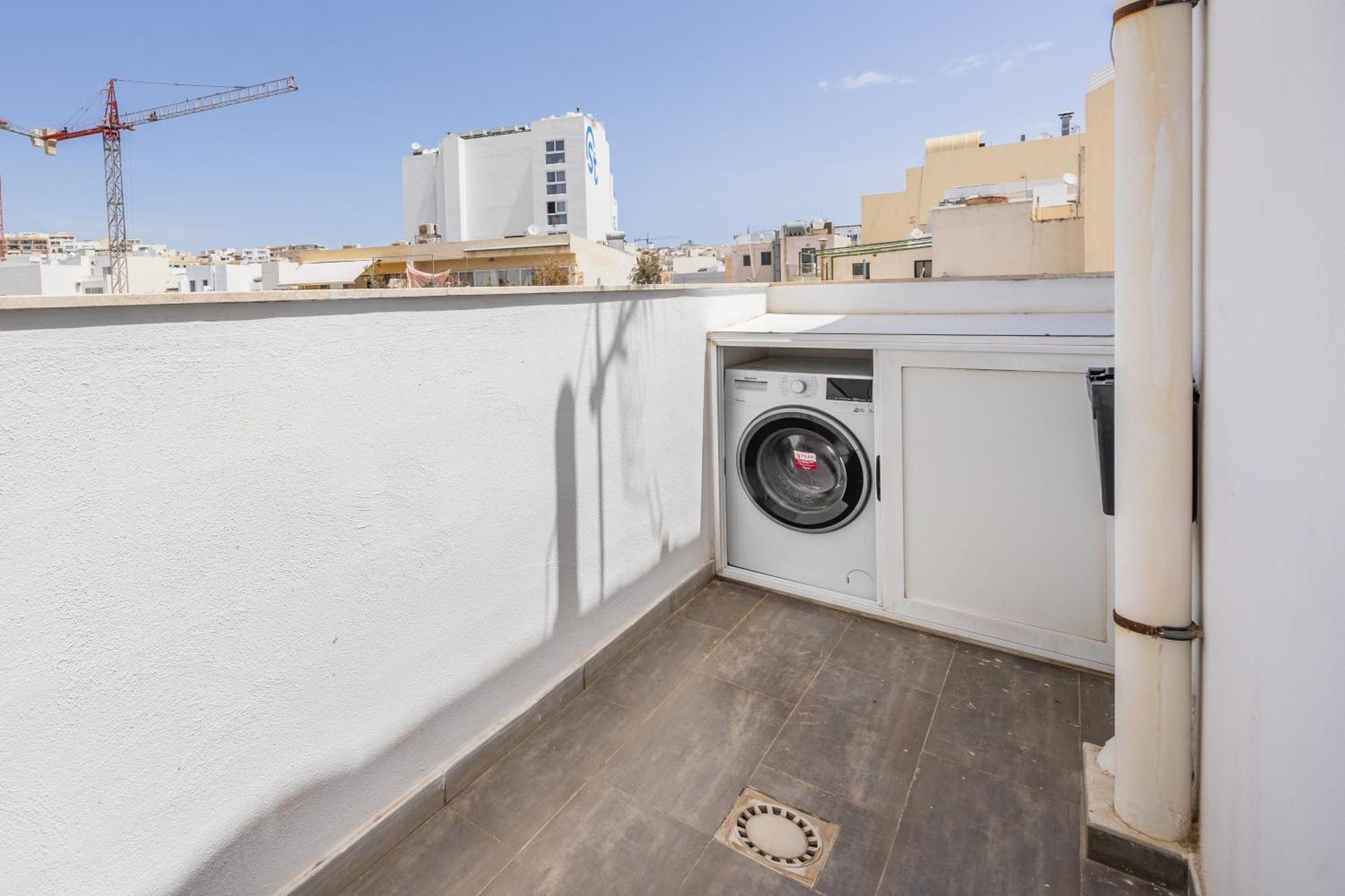 New Duplex Penthouse W Breathtaking Views By Sf Homes Gzira Екстериор снимка