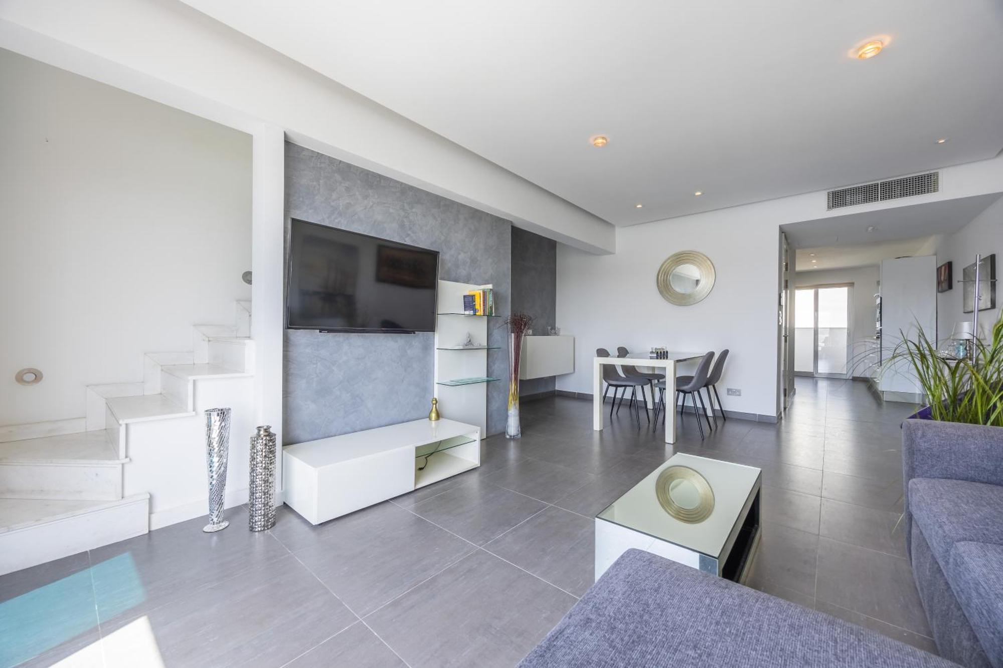 New Duplex Penthouse W Breathtaking Views By Sf Homes Gzira Екстериор снимка