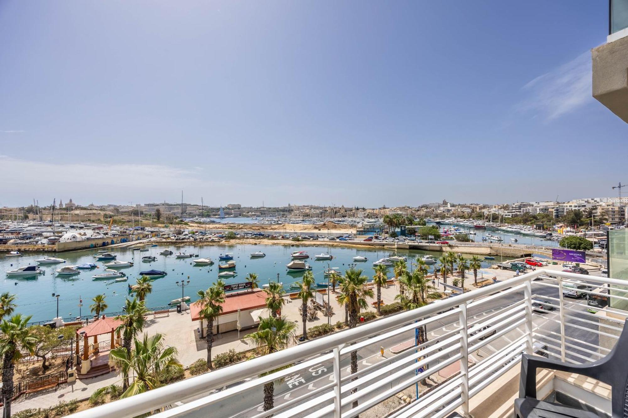 New Duplex Penthouse W Breathtaking Views By Sf Homes Gzira Екстериор снимка